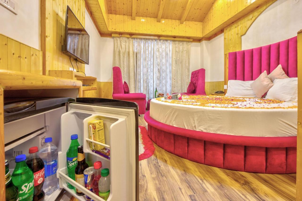 Goroomgo Hotel Daddy Manali Exterior photo