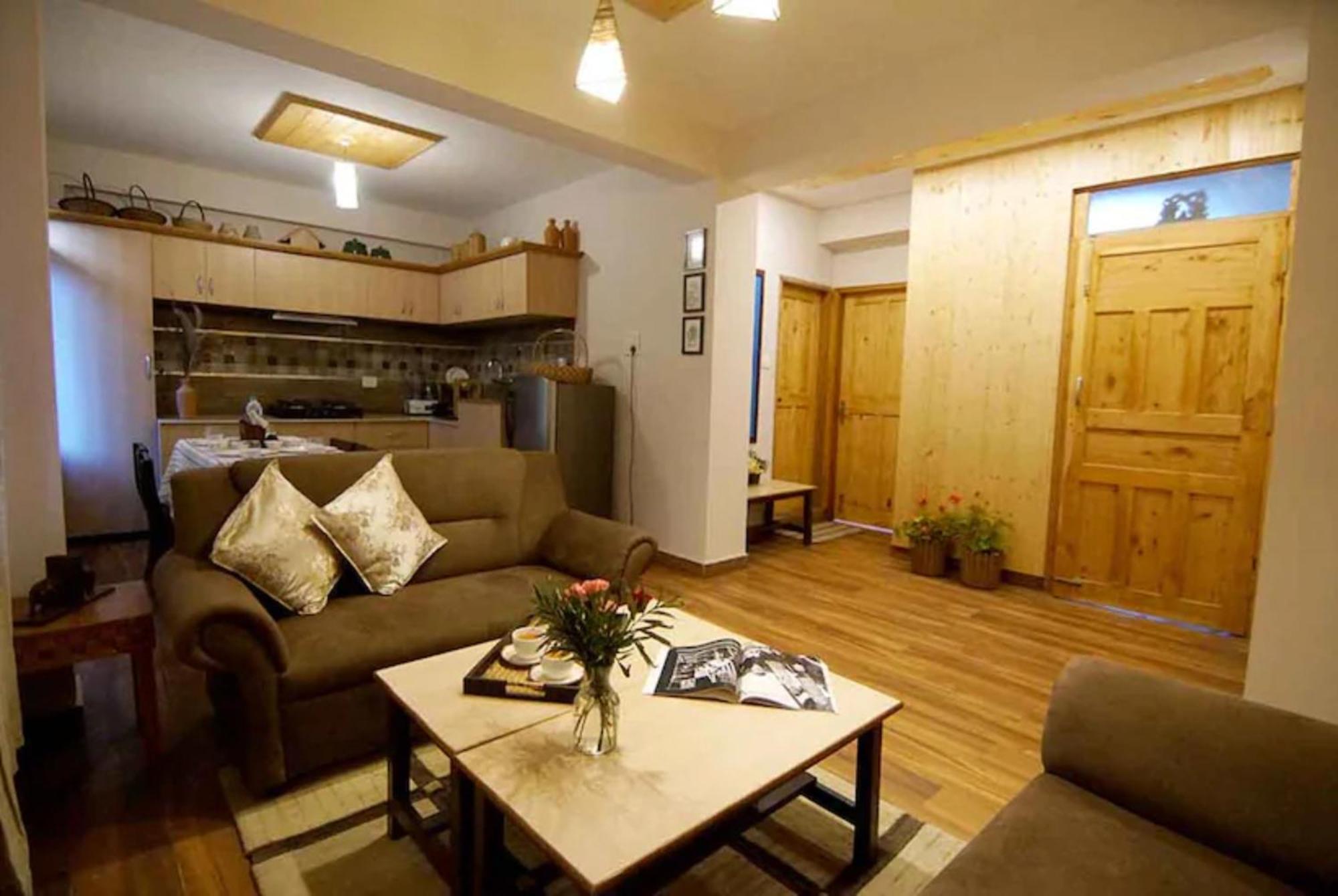 Goroomgo Hotel Daddy Manali Exterior photo