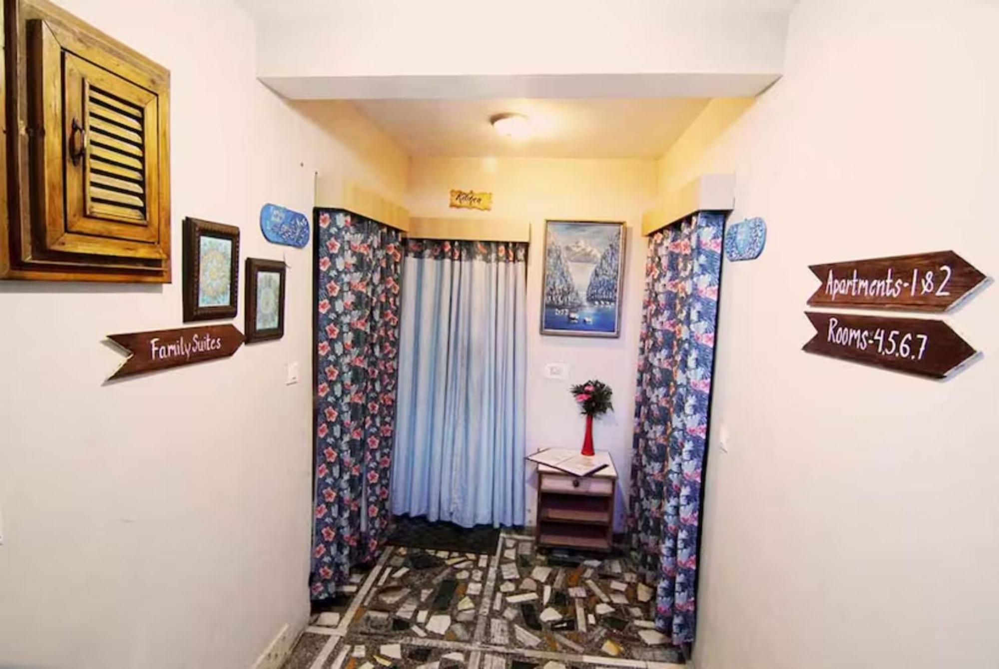 Goroomgo Hotel Daddy Manali Exterior photo